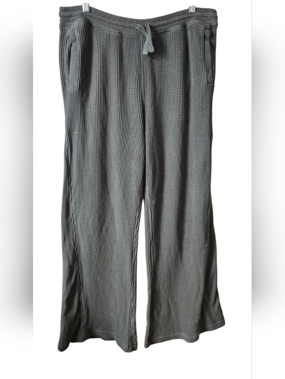 Aerie waffle knit wide leg lounge pants in size Large. Olive/sage green color wi - Picture 7 of 11